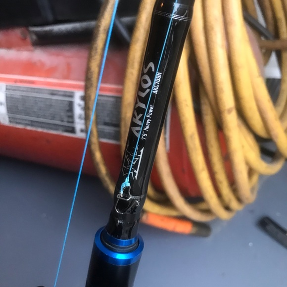 Abu garcia toro beast reel and aklos rod - Picture 4 of 5